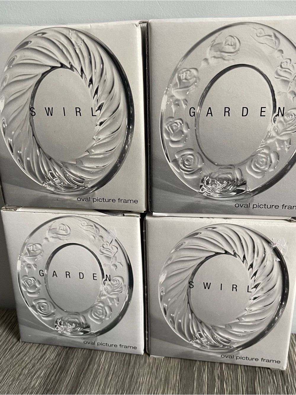 SWIRL & GARDEN Clear Oval Glass Picture Frame - Set of 4